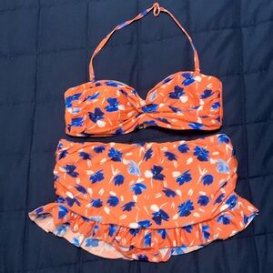 2 pc skirted swimsuit both pieces size Large